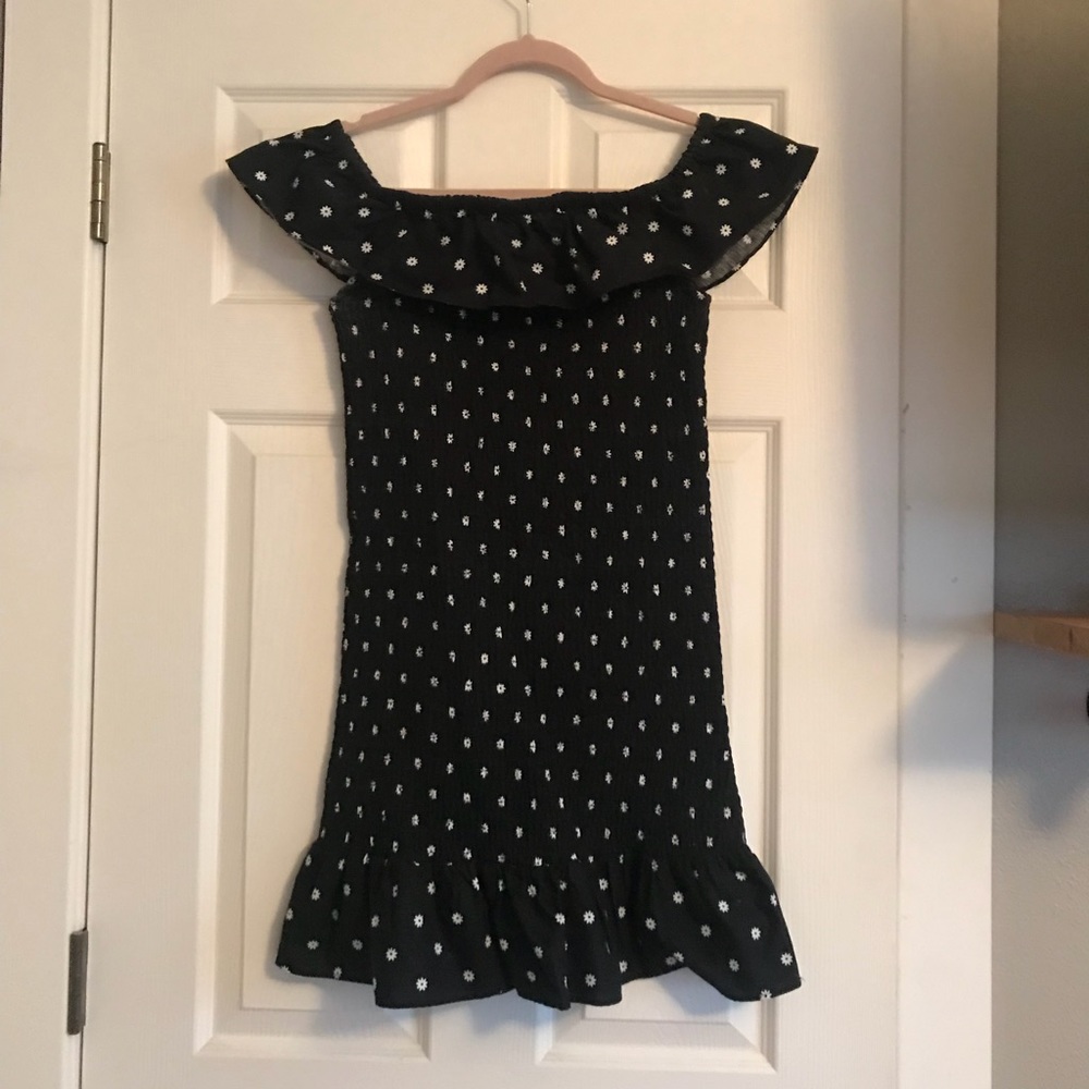 The Fifth Label Stretch Off Shoulder Floral Dress